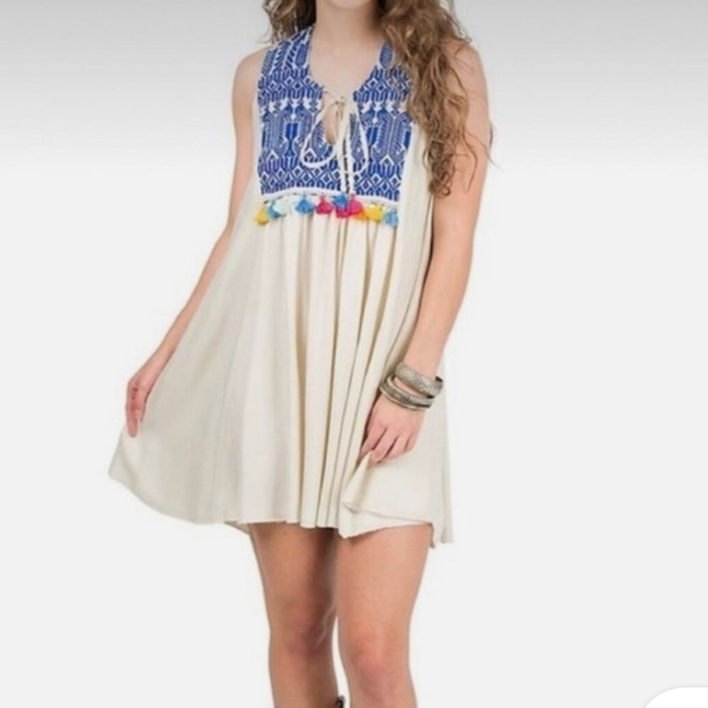 Judith March Cream Blue Embroidered Tassle Split Neck Shift Dress